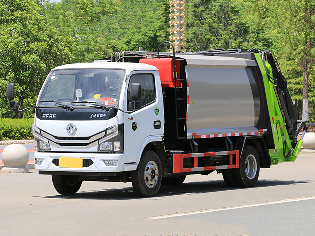 國(guó)六小多利卡 6方 壓縮垃圾車