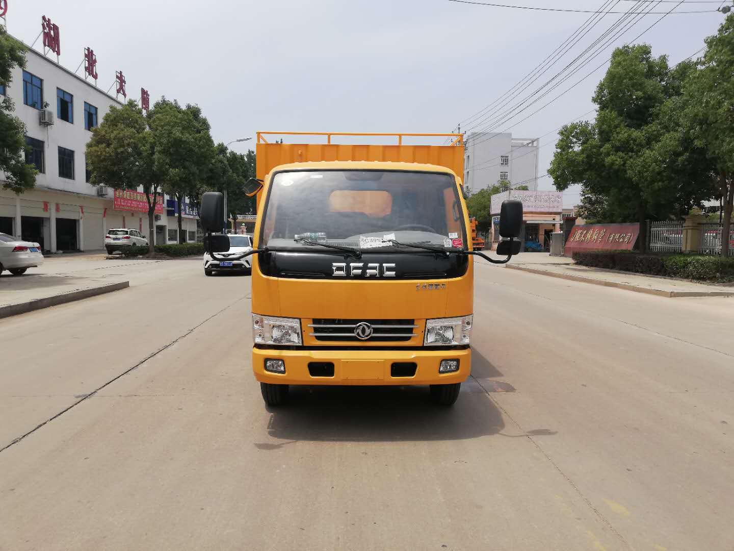 東風(fēng)新款污水處理車